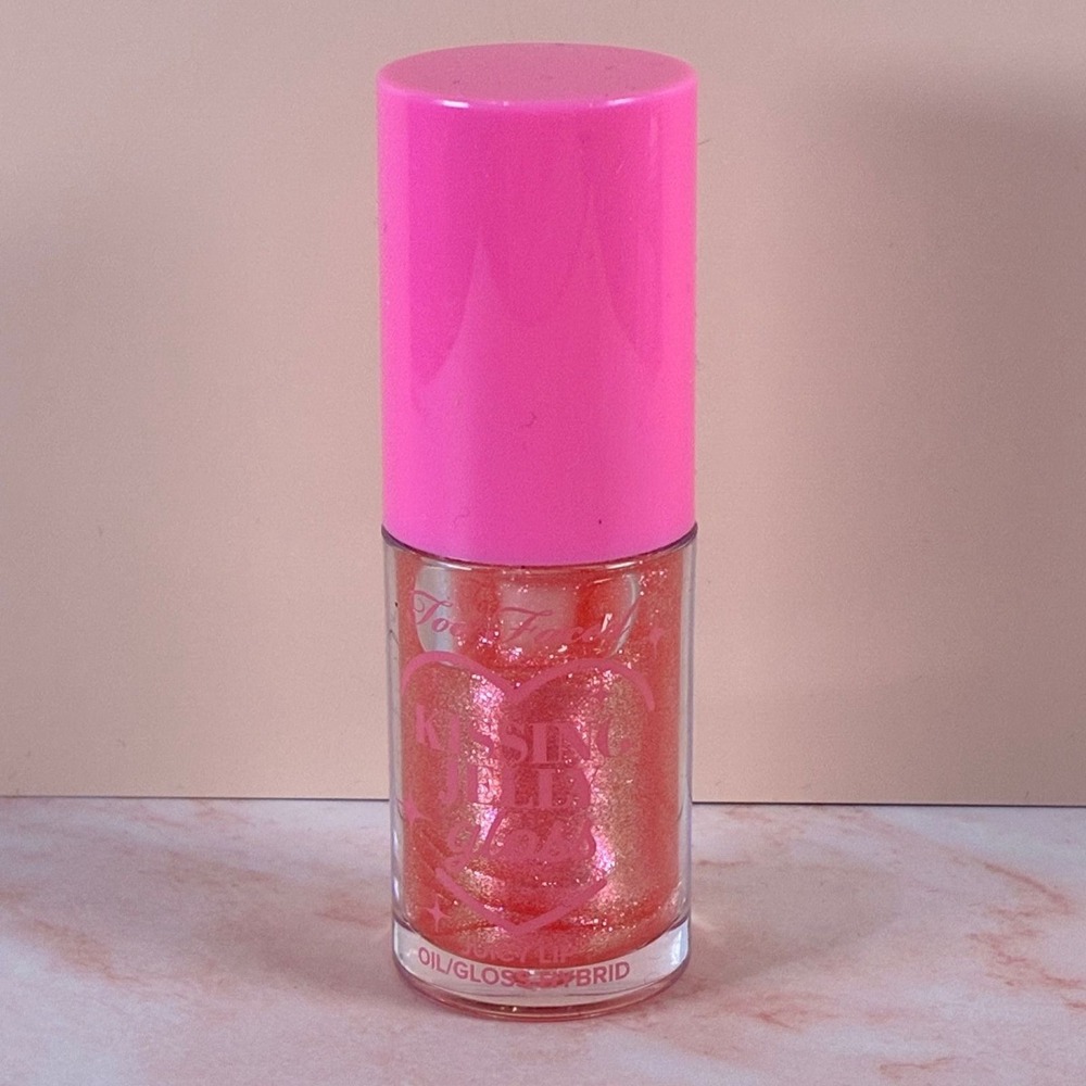 Too Faced Kissing Jelly Gloss Bubblegum Juicy Lip Oil Gloss Hybrid Shimmer New